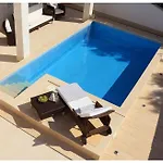 Luxury Oasis By The With Pool Villa