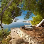 Villa Luxury Oasis By The With Pool Primošten