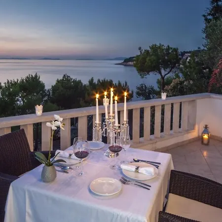 Luxury Beachfront Oasis With Private Pool At The In Primosten