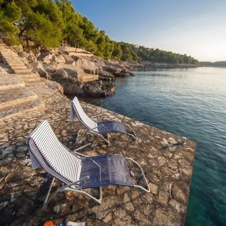 Luxury Beachfront Oasis With Private Pool At The In Villa