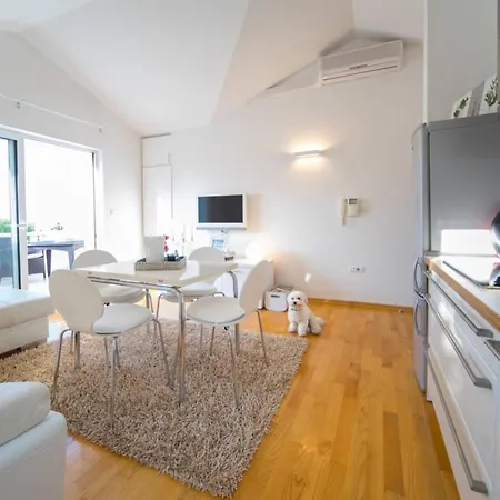 Luxury Beachfront Oasis With Private Pool At The In *