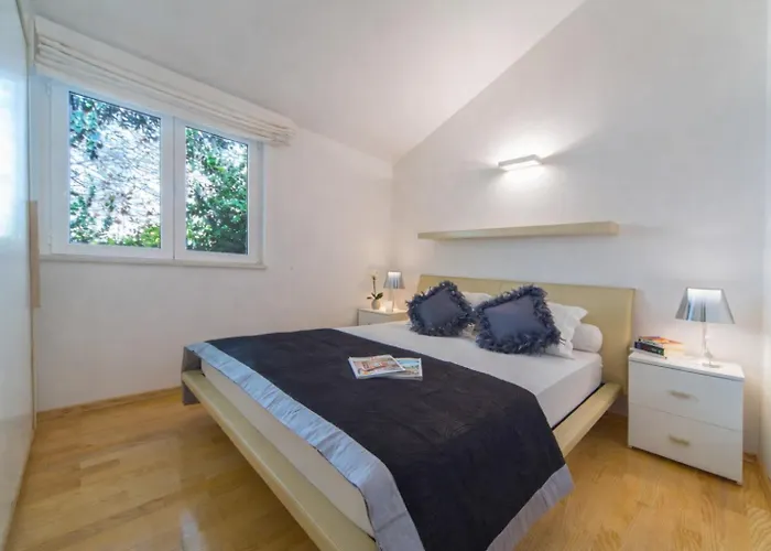 Villa Luxury Beachfront Oasis With Private Pool At The In *