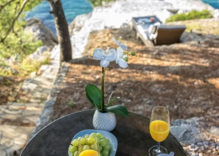 Luxury Beachfront Oasis With Private Pool At The In Primosten